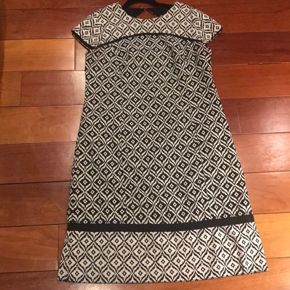 Jones New York Dresses & Skirts - Jones New York Midi Dress